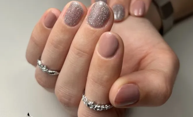 Pose de vernis semi-permanent, Montreuil-sur-Mer, Aman'Beauté